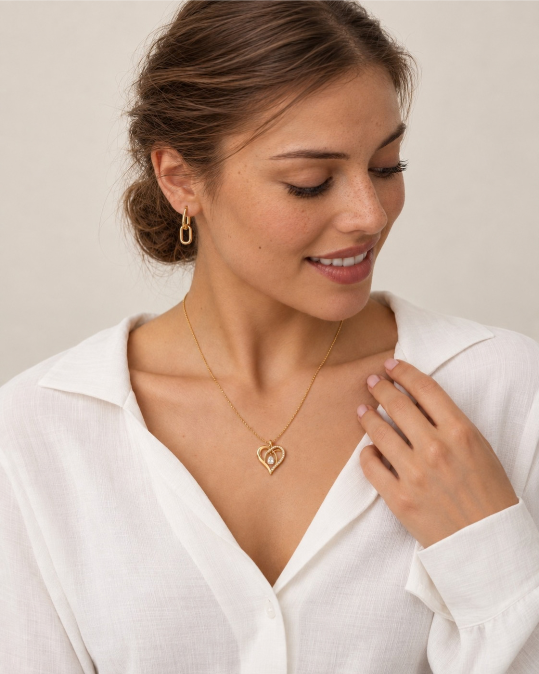 AVERELLE Herzkette Gold mit Zirkonia & Pavé – 18K vergoldet